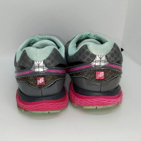 New Balance 790v3 Women's Pre-owned Gray/Pink/Turq. Running Sneakers - sz. 8 1/2 - Picture 4 of 6